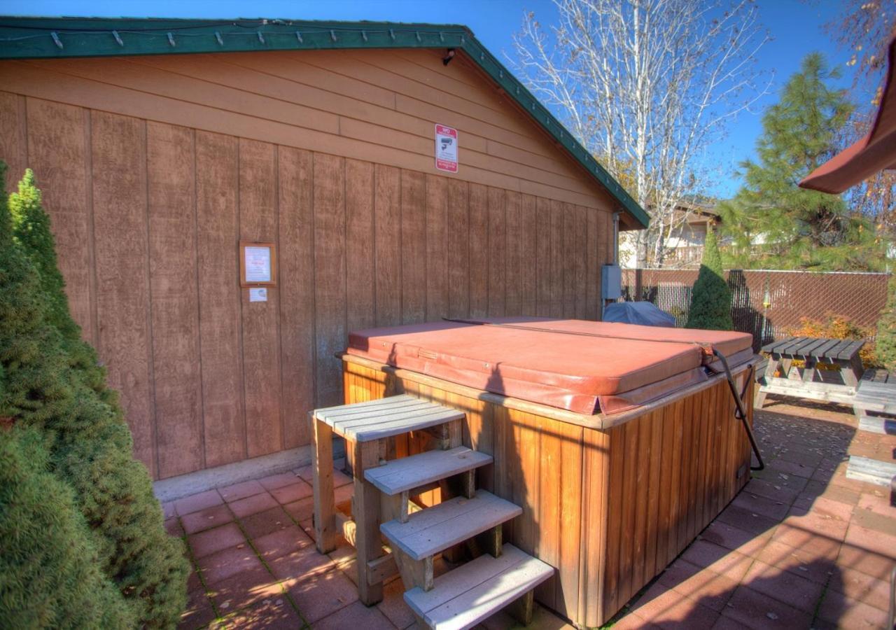 Luxe Leavenworth Cottage Exterior foto